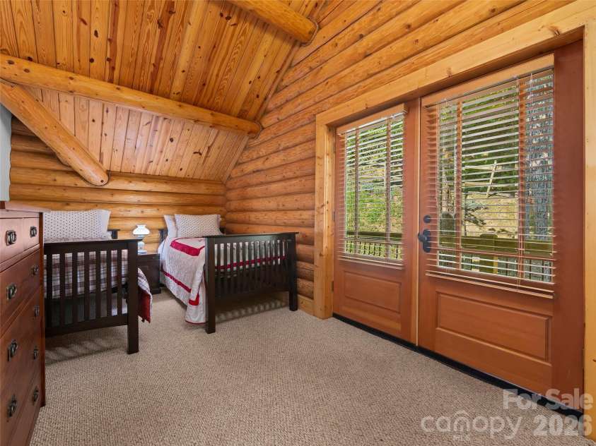 44 Kamama Trail, Maggie Valley, NC 28751.  MLS# CAR4428698, YatesRealty ID 53152. 