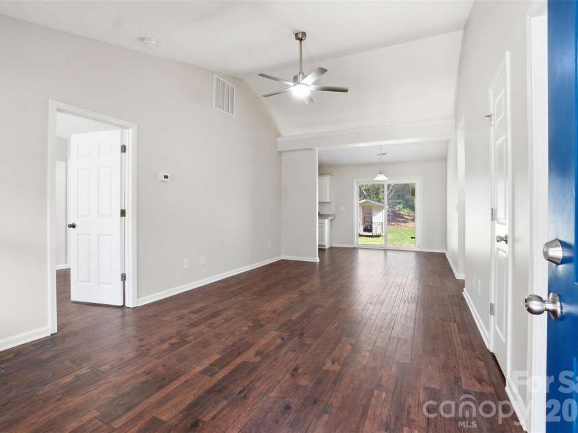 1378 Pampas Circle, Rock Hill, SC 29732.  MLS# CAR4428425, YatesRealty ID 53156. 
