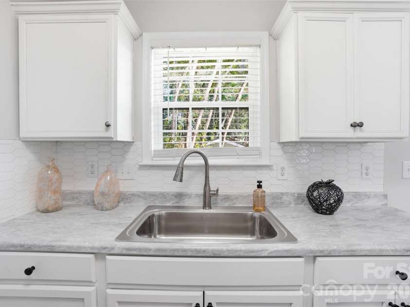 1378 Pampas Circle, Rock Hill, SC 29732.  MLS# CAR4428425, YatesRealty ID 53156. 