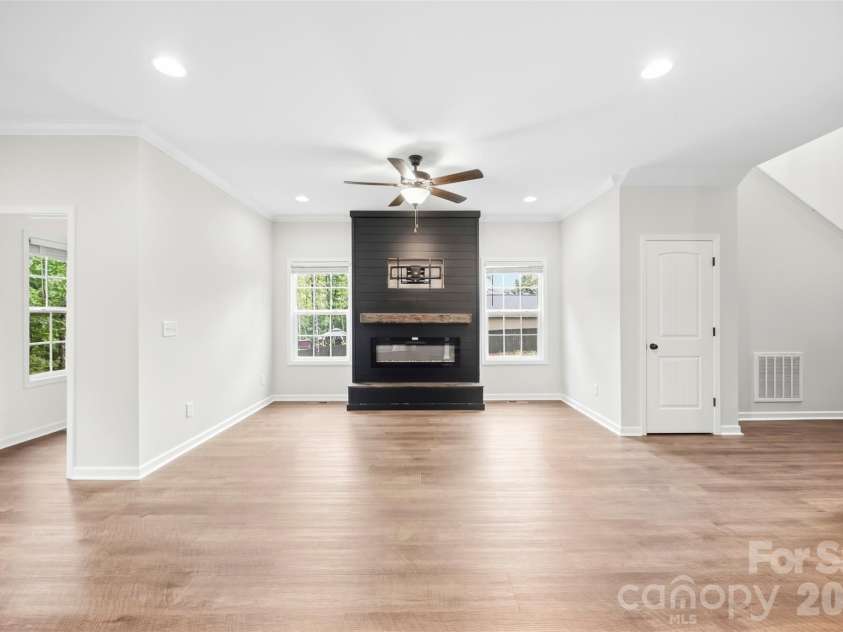 2467 Tart Road, York, SC 29745.  MLS# CAR4428595, YatesRealty ID 53157. 