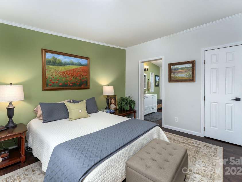 55 Whitaker Circle, Fairview, NC 28730.  MLS# CAR4243670, YatesRealty ID 5316. 