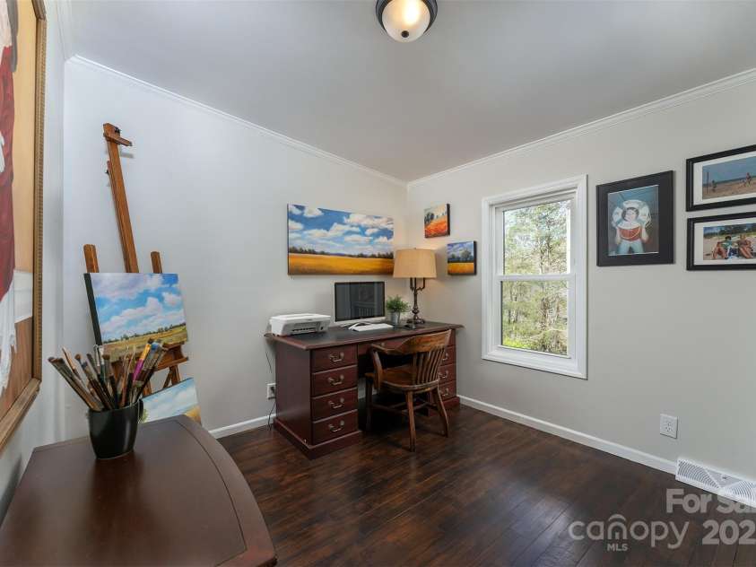 55 Whitaker Circle, Fairview, NC 28730.  MLS# CAR4243670, YatesRealty ID 5316. 