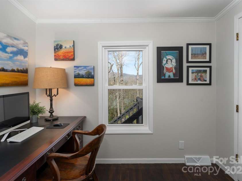 55 Whitaker Circle, Fairview, NC 28730.  MLS# CAR4243670, YatesRealty ID 5316. 