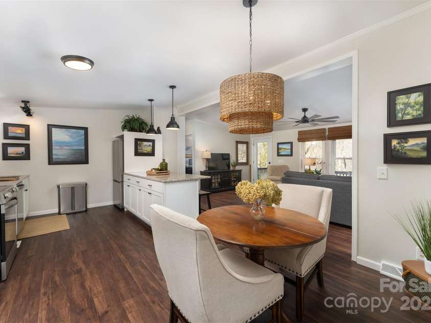 55 Whitaker Circle, Fairview, NC 28730.  MLS# CAR4243670, YatesRealty ID 5316. 