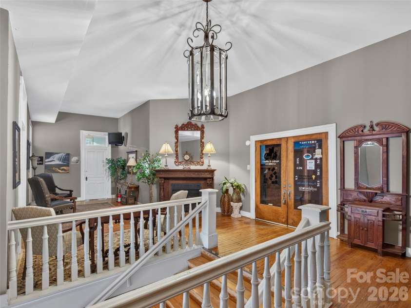28 Main Street, Brevard, NC 28712.  MLS# CAR4422544, YatesRealty ID 53160. 