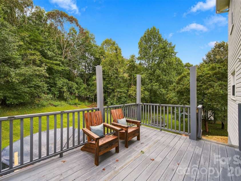 6057 Gold Creek Estate Drive, Hickory, NC 28601.  MLS# CAR4426756, YatesRealty ID 53161. Rear Deck Upper (Main Level)