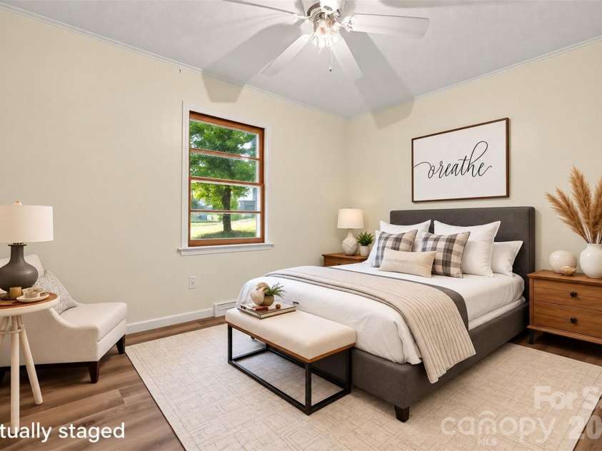 307 Florence Road, Statesville, NC 28625.  MLS# CAR4424887, YatesRealty ID 53165. 