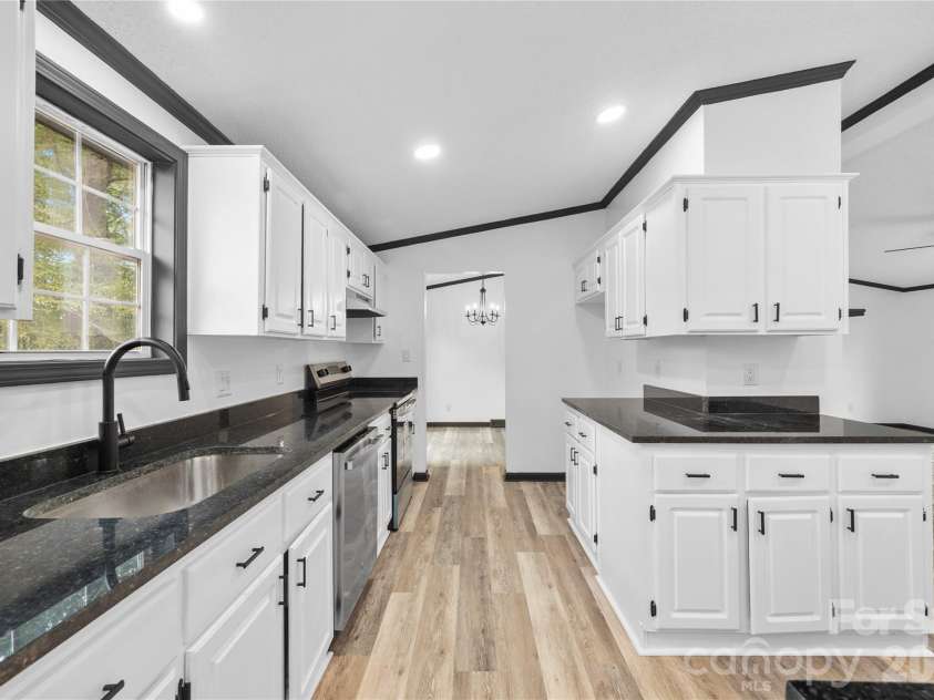 1030 Blue Dan Lane, Yadkinville, NC 27055.  MLS# CAR4427453, YatesRealty ID 53166. 
