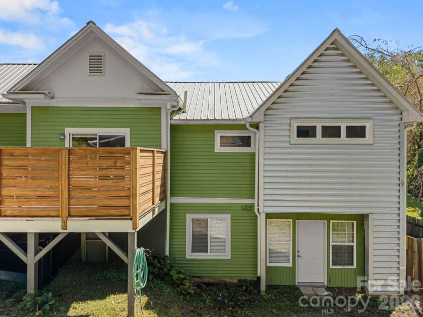 541 Probart Street, Brevard, NC 28712.  MLS# CAR4427375, YatesRealty ID 53167. 