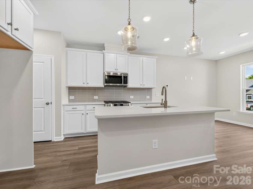 569 Cape Cod Way, Rock Hill, SC 29732.  MLS# CAR4428742, YatesRealty ID 53168. 