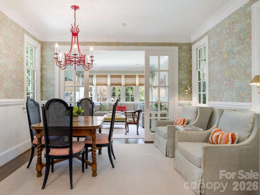 1413 Andover Road, Charlotte, NC 28211.  MLS# CAR4353850, YatesRealty ID 5317. Breakfast Room