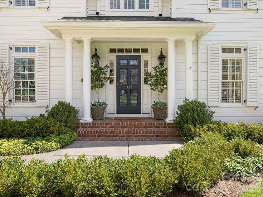 1413 Andover Road, Charlotte, NC 28211.  MLS# CAR4353850, YatesRealty ID 5317. Front Entry 