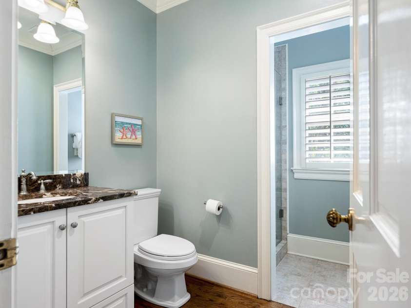 1413 Andover Road, Charlotte, NC 28211.  MLS# CAR4353850, YatesRealty ID 5317. Main Level Guest Suite Full Bath 