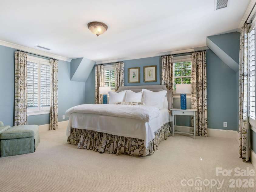 1413 Andover Road, Charlotte, NC 28211.  MLS# CAR4353850, YatesRealty ID 5317. Primary Bedroom