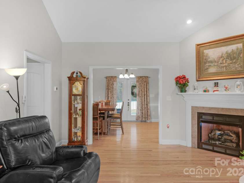 1734 Dr Saye Lane, Sharon, SC 29742.  MLS# CAR4204957, YatesRealty ID 5317. 