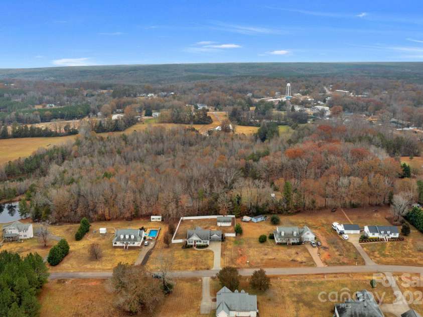 1734 Dr Saye Lane, Sharon, SC 29742.  MLS# CAR4204957, YatesRealty ID 5317. 