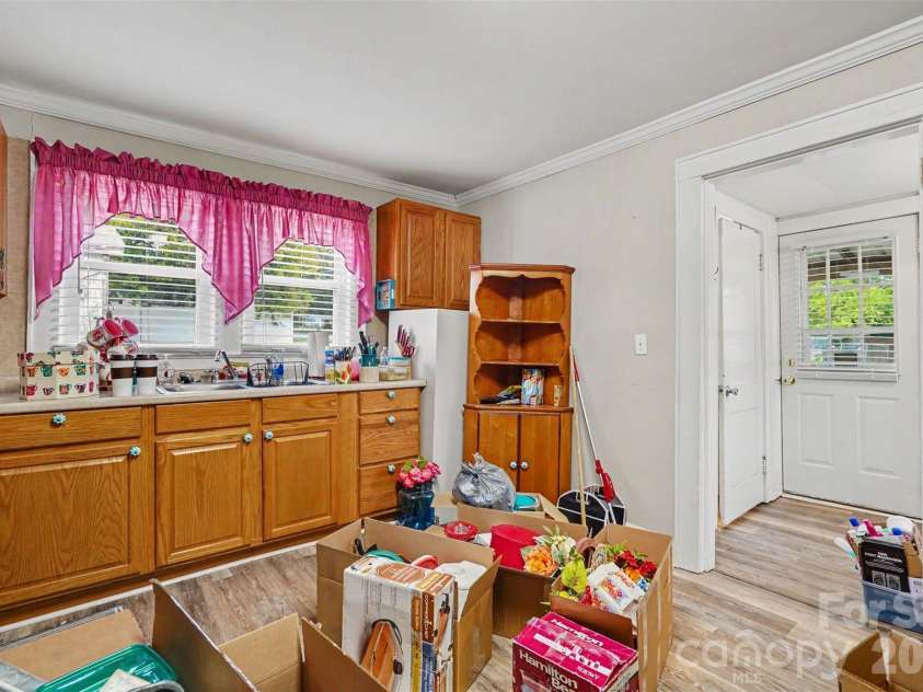 874 Skyland Drive, Mount Pleasant, NC 28124.  MLS# CAR4428353, YatesRealty ID 53170. 