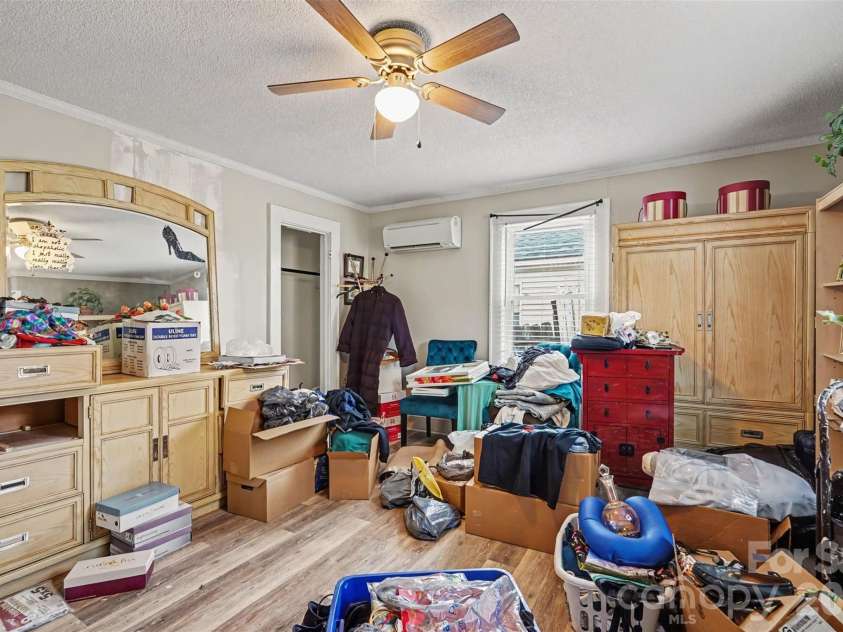 874 Skyland Drive, Mount Pleasant, NC 28124.  MLS# CAR4428353, YatesRealty ID 53170. 