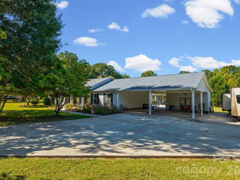 1416 Irene Street, Rock Hill, SC 29730.  MLS# CAR4427886, YatesRealty ID 53171. 