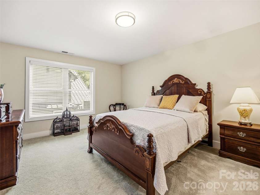 158 Narrows Run Loop, Hendersonville, NC 28791.  MLS# CAR4428539, YatesRealty ID 53172. 