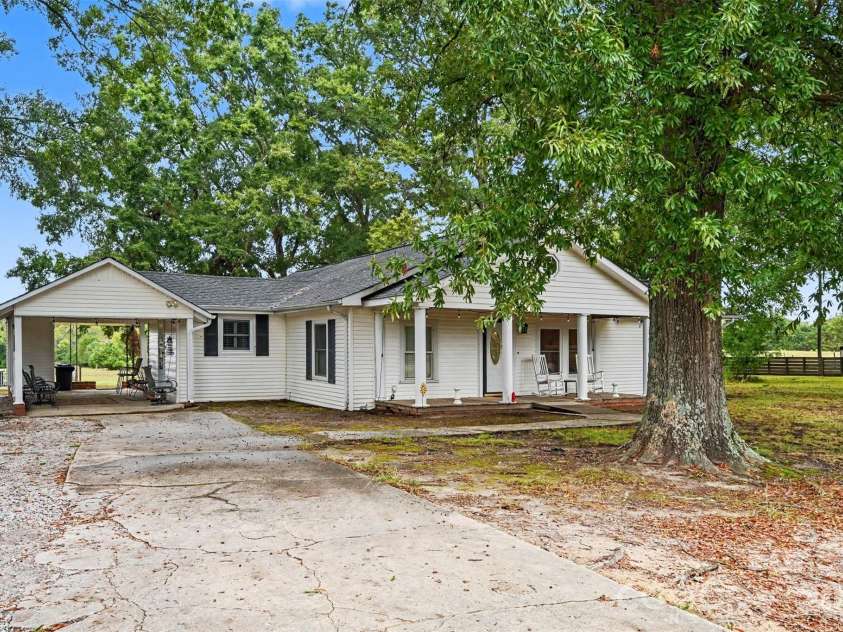 2291 Zion Road, Lancaster, SC 29720.  MLS# CAR4428376, YatesRealty ID 53173. 