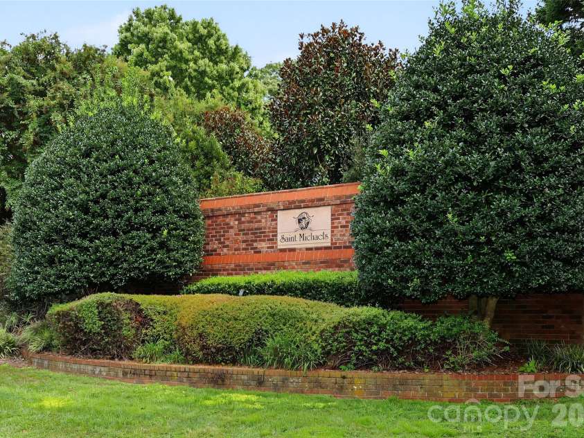 5235 Haynes Hall Place, Charlotte, NC 28270.  MLS# CAR4428075, YatesRealty ID 53175. Quaint Desirable Saint Michaels