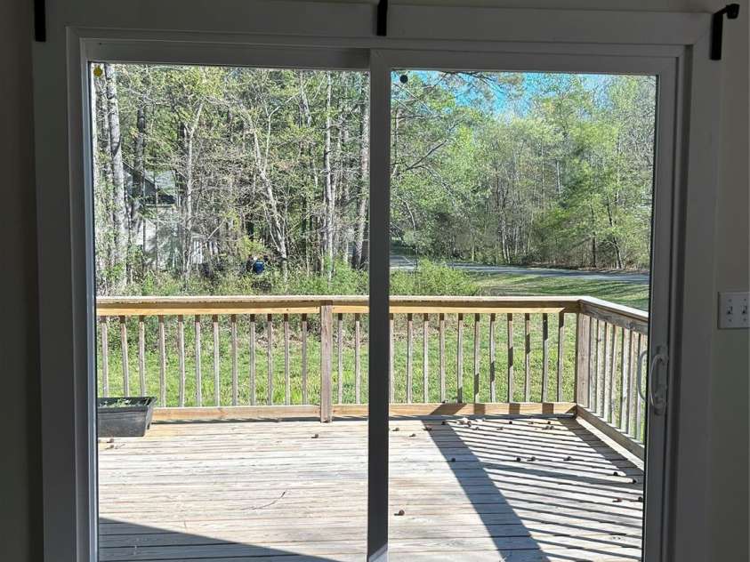 16333 Peach Grove Lane, Charlotte, NC 28277.  MLS# CAR4363600, YatesRealty ID 53176. 