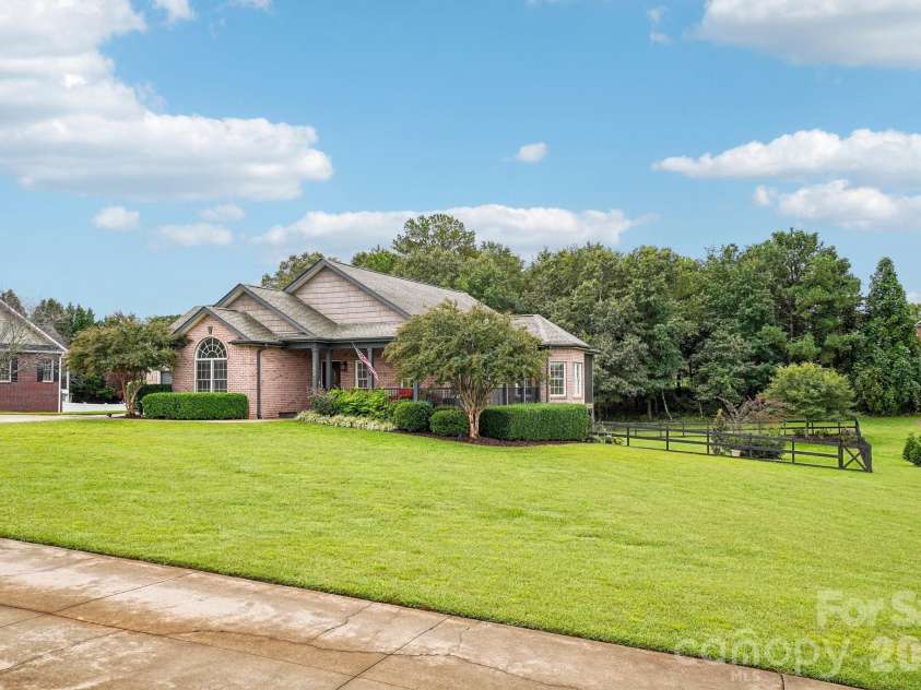 183 Burl Bridges Road, Forest City, NC 28043.  MLS# CAR4426941, YatesRealty ID 53178. 