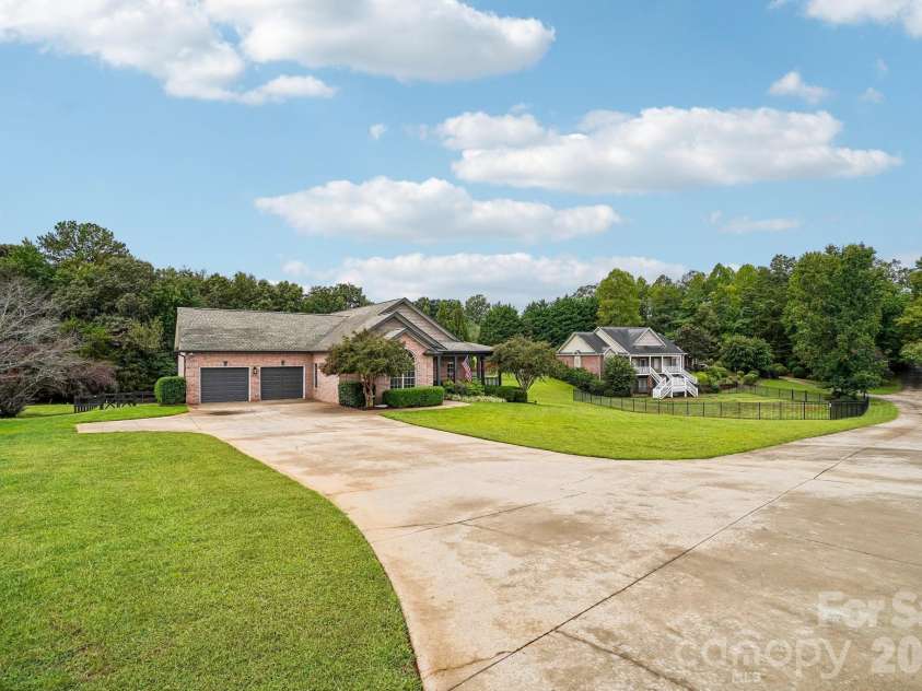 183 Burl Bridges Road, Forest City, NC 28043.  MLS# CAR4426941, YatesRealty ID 53178. 
