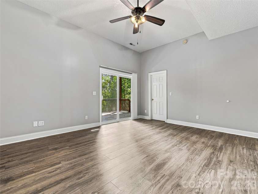 57 mount royal Drive, Arden, NC 28704.  MLS# CAR4428524, YatesRealty ID 53180. 