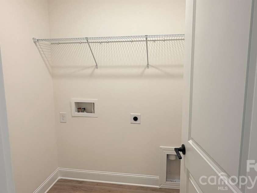 742 Clovis Street, Rock Hill, SC 29730.  MLS# CAR4415795, YatesRealty ID 53181. Laundry Room