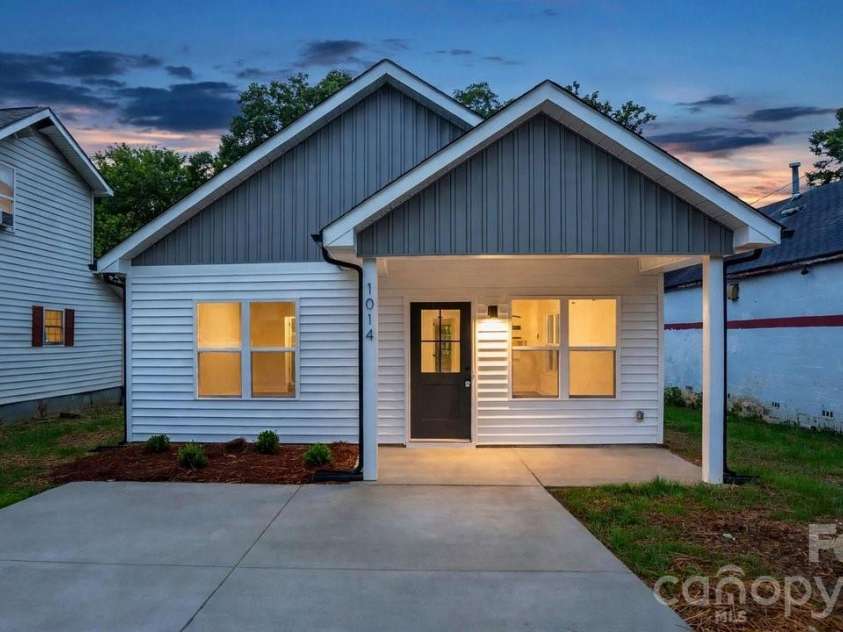 1014 Horah Street, Salisbury, NC 28144.  MLS# CAR4427539, YatesRealty ID 53183. 