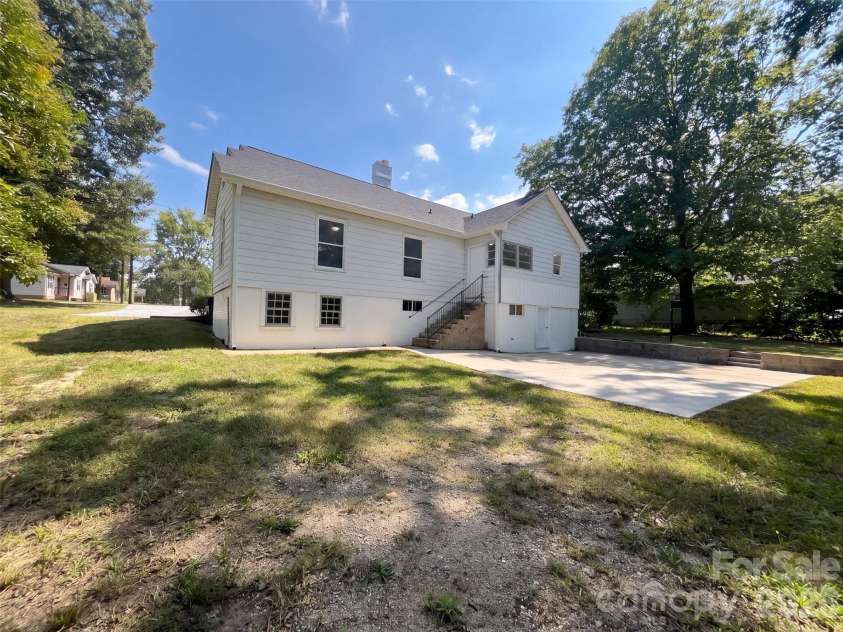905 3rd Street, Spencer, NC 28159.  MLS# CAR4428764, YatesRealty ID 53184. 