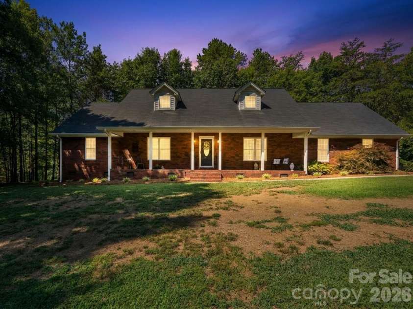 309 Imperial Way, Albemarle, NC 28001.  MLS# CAR4428465, YatesRealty ID 53186. 