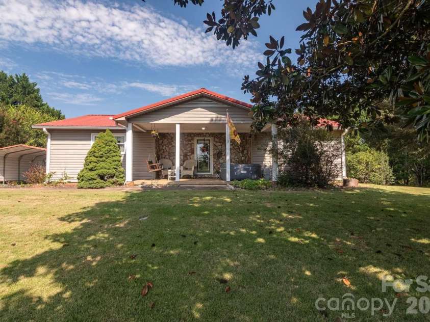 500 Turner Road, Rutherfordton, NC 28139.  MLS# CAR4428670, YatesRealty ID 53187. 