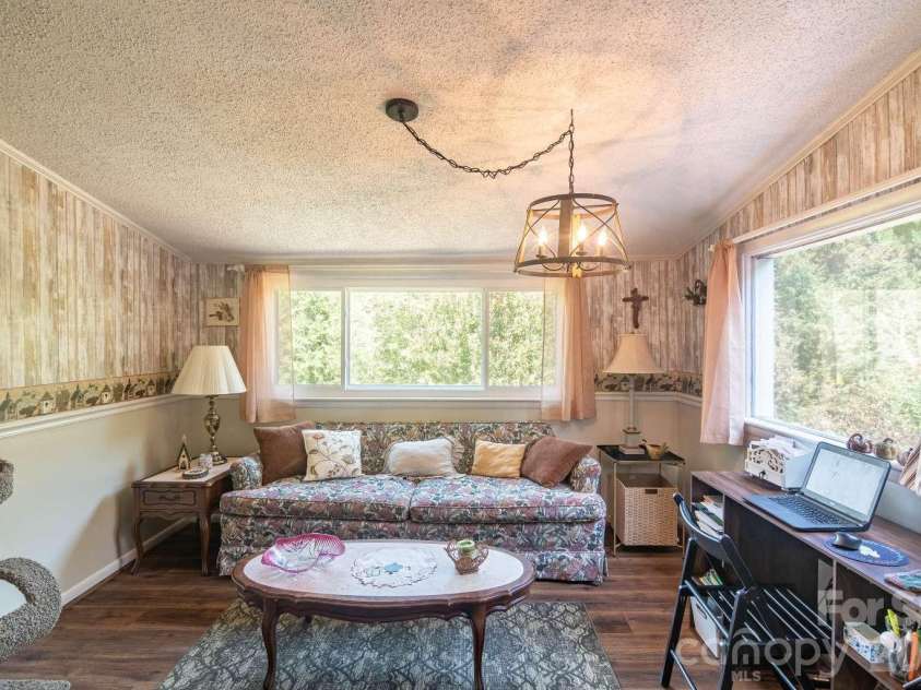 500 Turner Road, Rutherfordton, NC 28139.  MLS# CAR4428670, YatesRealty ID 53187. 