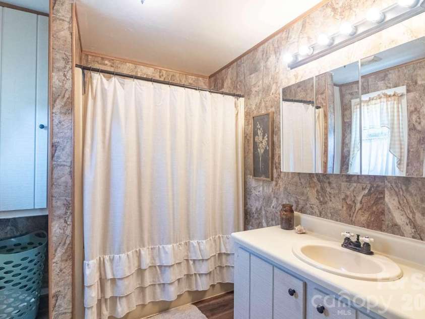 500 Turner Road, Rutherfordton, NC 28139.  MLS# CAR4428670, YatesRealty ID 53187. 