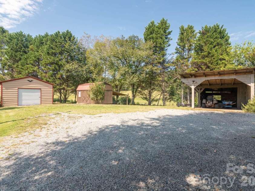 500 Turner Road, Rutherfordton, NC 28139.  MLS# CAR4428670, YatesRealty ID 53187. 
