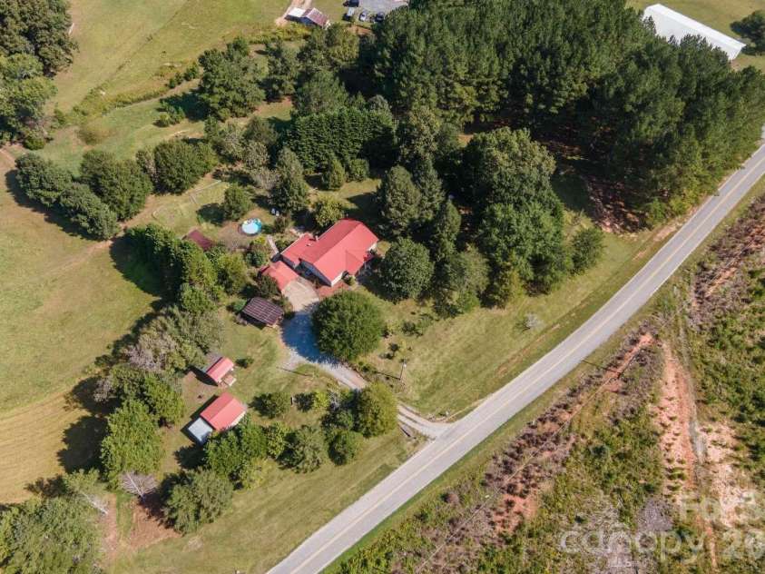 500 Turner Road, Rutherfordton, NC 28139.  MLS# CAR4428670, YatesRealty ID 53187. 