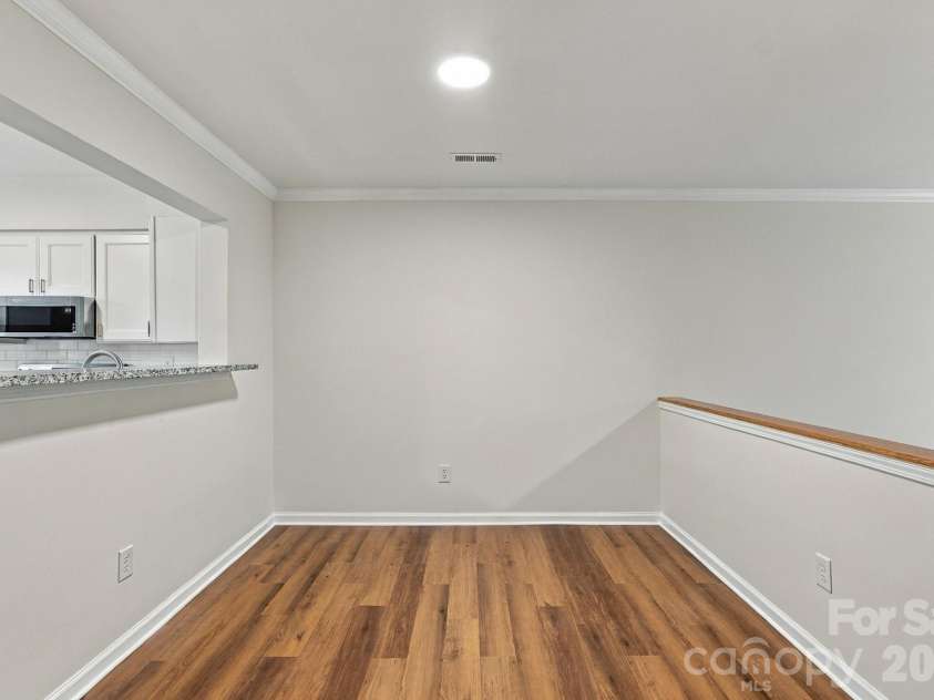 4210 Melrose Club Drive, Matthews, NC 28105.  MLS# CAR4428662, YatesRealty ID 53188. 