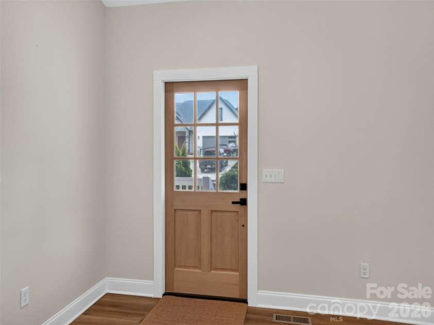 308 Beck Creek Circle, Flat Rock, NC 28731.  MLS# CAR4428562, YatesRealty ID 53189. 