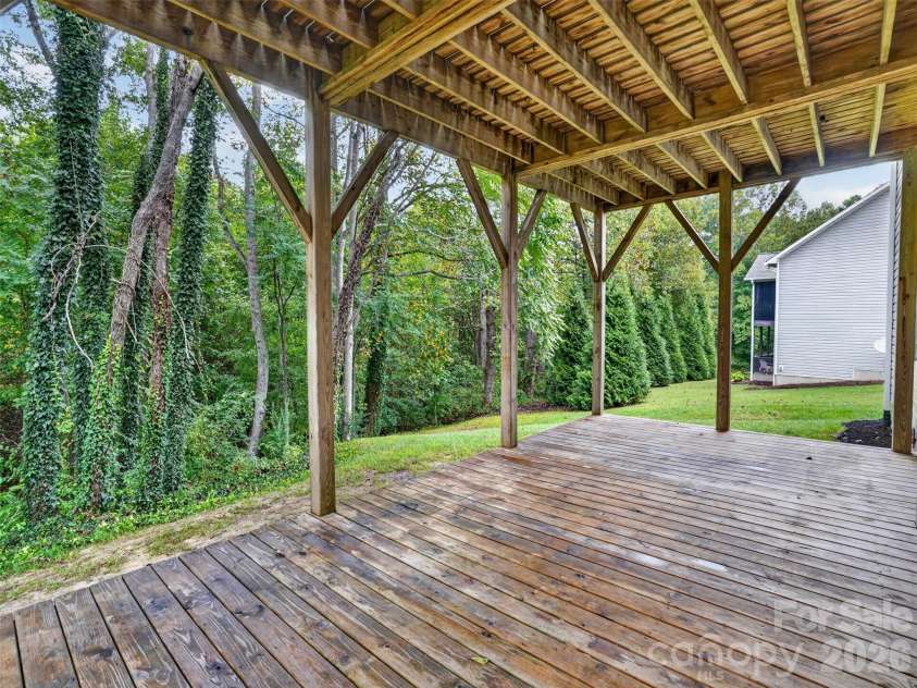 308 Beck Creek Circle, Flat Rock, NC 28731.  MLS# CAR4428562, YatesRealty ID 53189. 