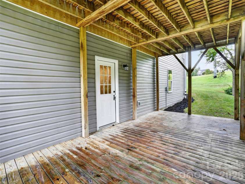 308 Beck Creek Circle, Flat Rock, NC 28731.  MLS# CAR4428562, YatesRealty ID 53189. 