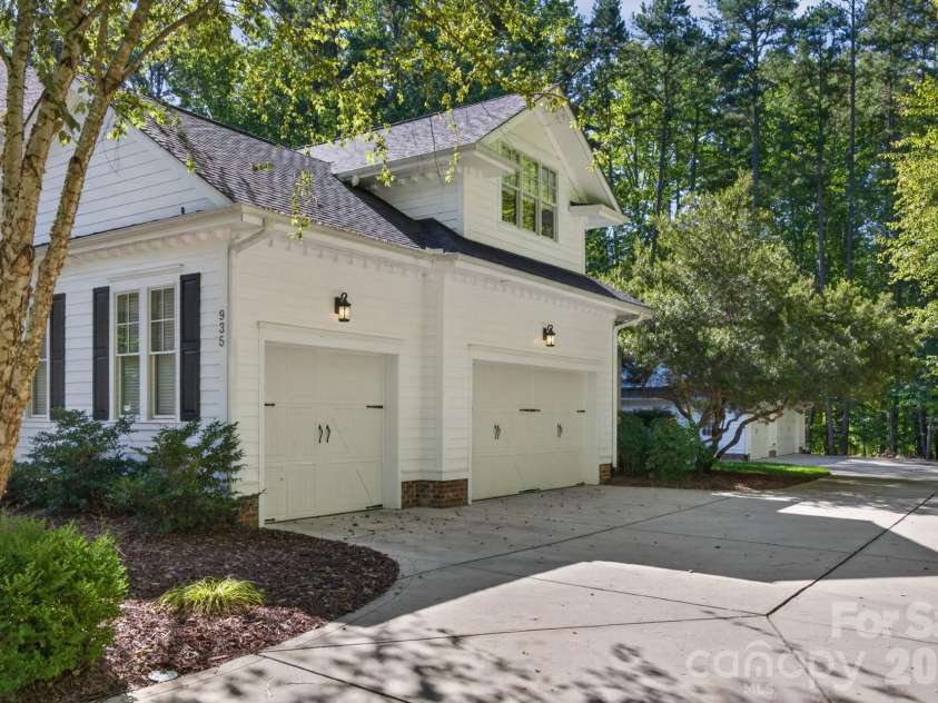 935 Irish Creek Drive, Landis, NC 28088.  MLS# CAR4428636, YatesRealty ID 53196. 3 Car Attached Garage