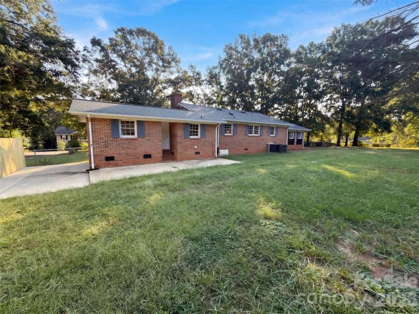 1809 Love Road, Monroe, NC 28110.  MLS# CAR4428786, YatesRealty ID 53197. 