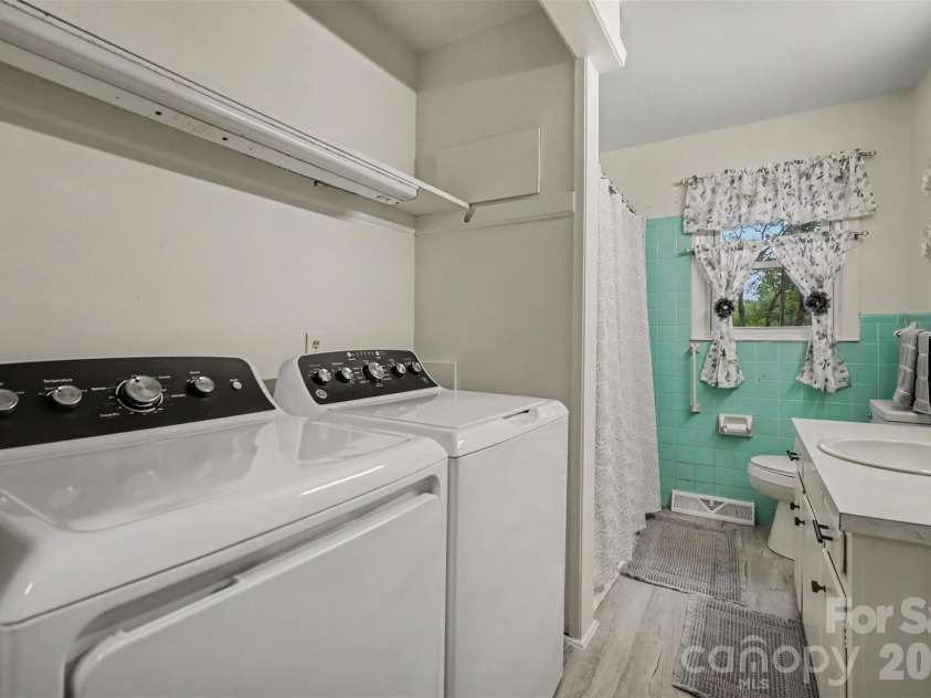1308 Stagecoach Trail, Lawndale, NC 28090.  MLS# CAR4425114, YatesRealty ID 53198. 