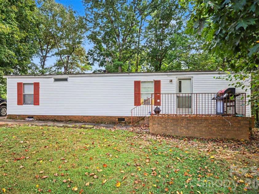 1308 Stagecoach Trail, Lawndale, NC 28090.  MLS# CAR4425114, YatesRealty ID 53198. 