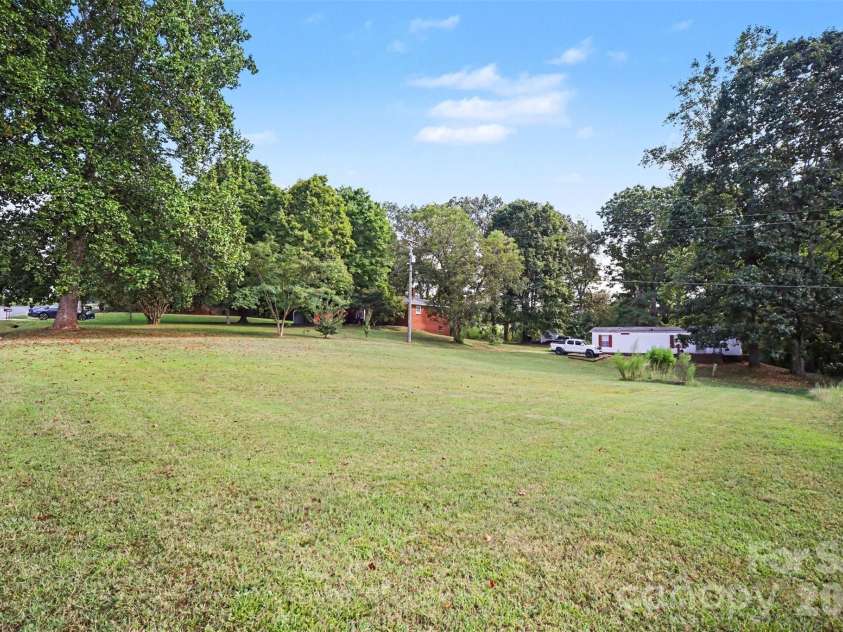 1308 Stagecoach Trail, Lawndale, NC 28090.  MLS# CAR4425114, YatesRealty ID 53198. 