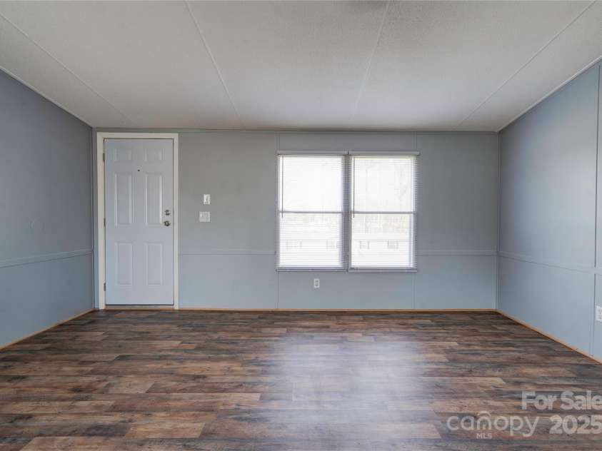 104 Buck Haven Court, Lawndale, NC 28090.  MLS# CAR4239612, YatesRealty ID 532. Living Room