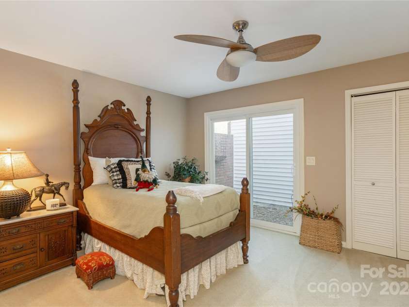 308 Somerton Court, Hendersonville, NC 28791.  MLS# CAR4208333, YatesRealty ID 532. 